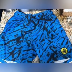 Body glove medium/32 swim trunks